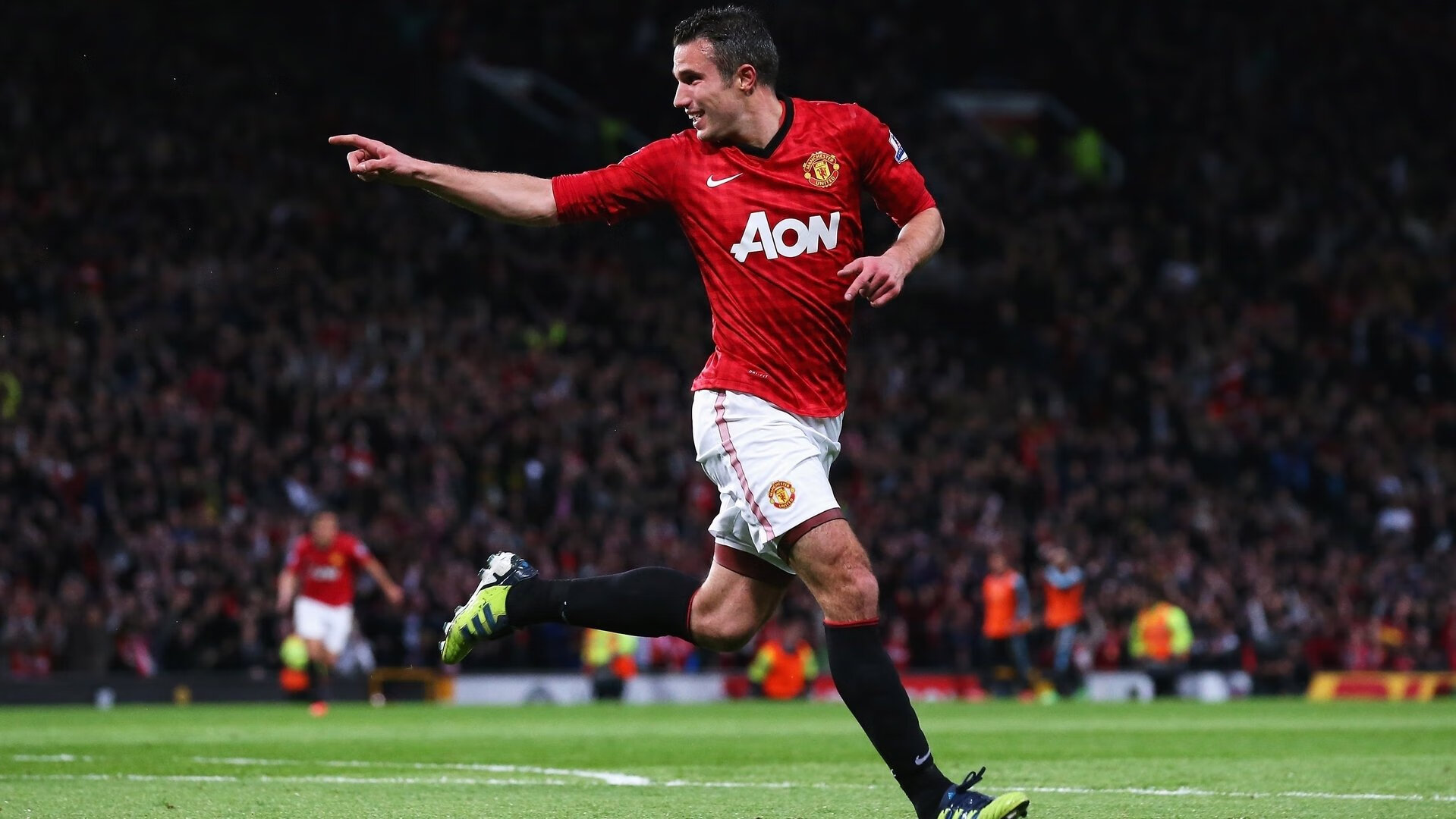 “拳王争霸：四川省体育馆拳击赛将诞生新的世界拳王”